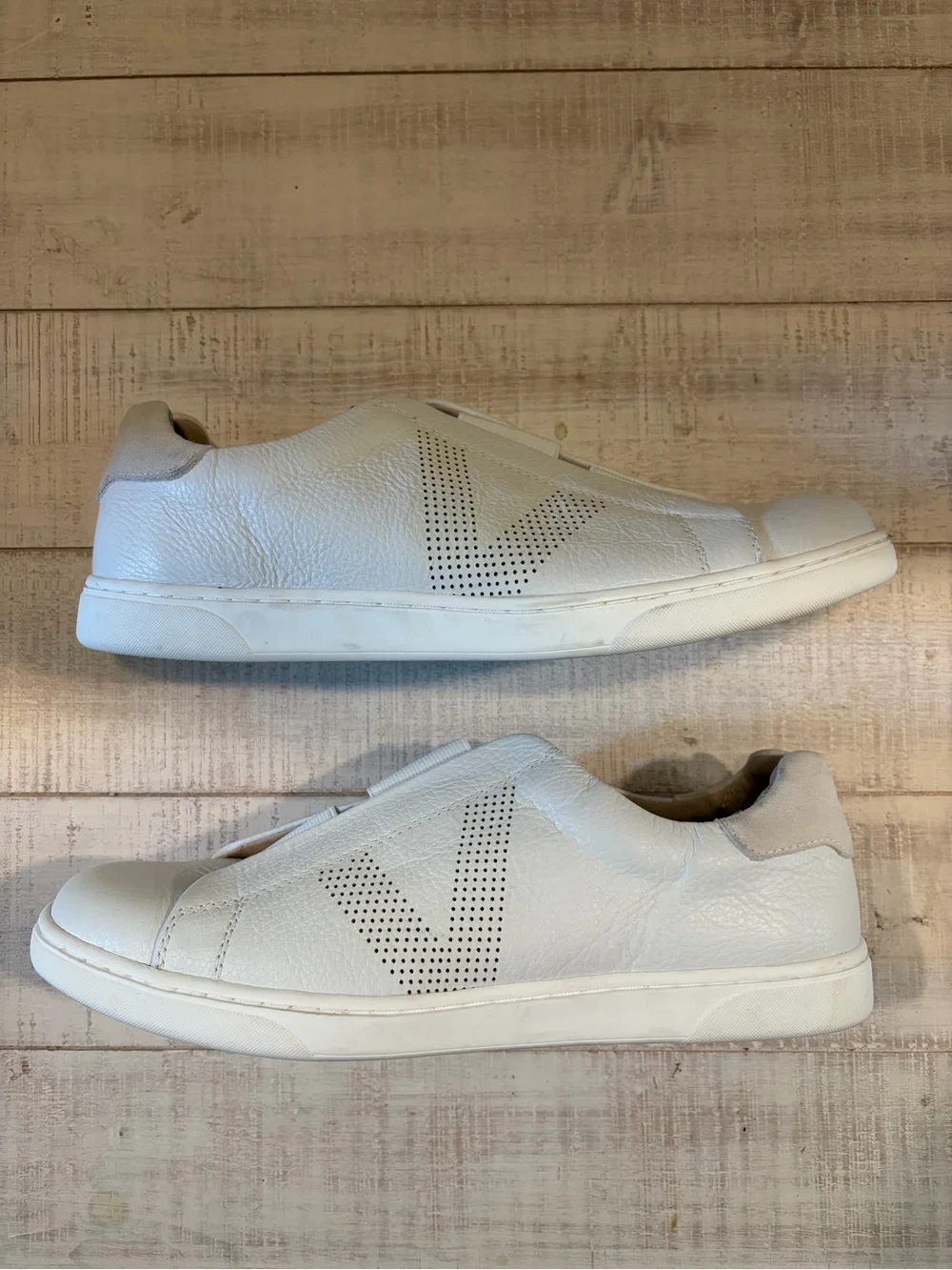 Vionic hiro leather